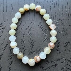 Green onyx bracelet 8mm